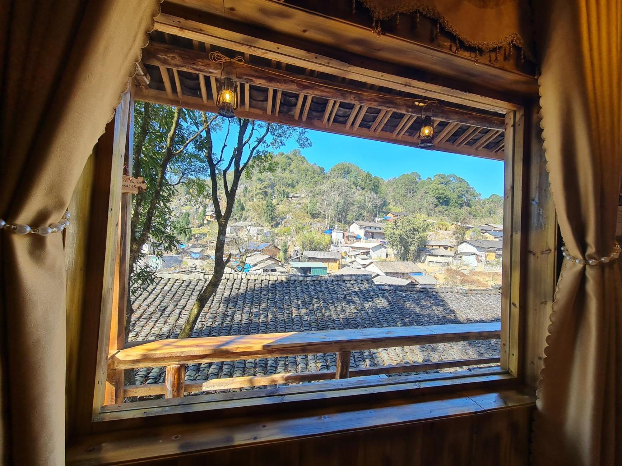 Nha Co Lao Xa Homestay Hmong & Bungalow Air Conditioner Dong Van  Kültér fotó